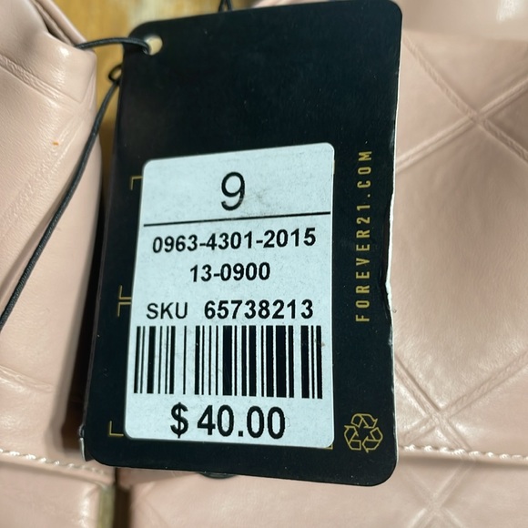 NWT Forever 21 heeled sandals - Picture 2 of 7